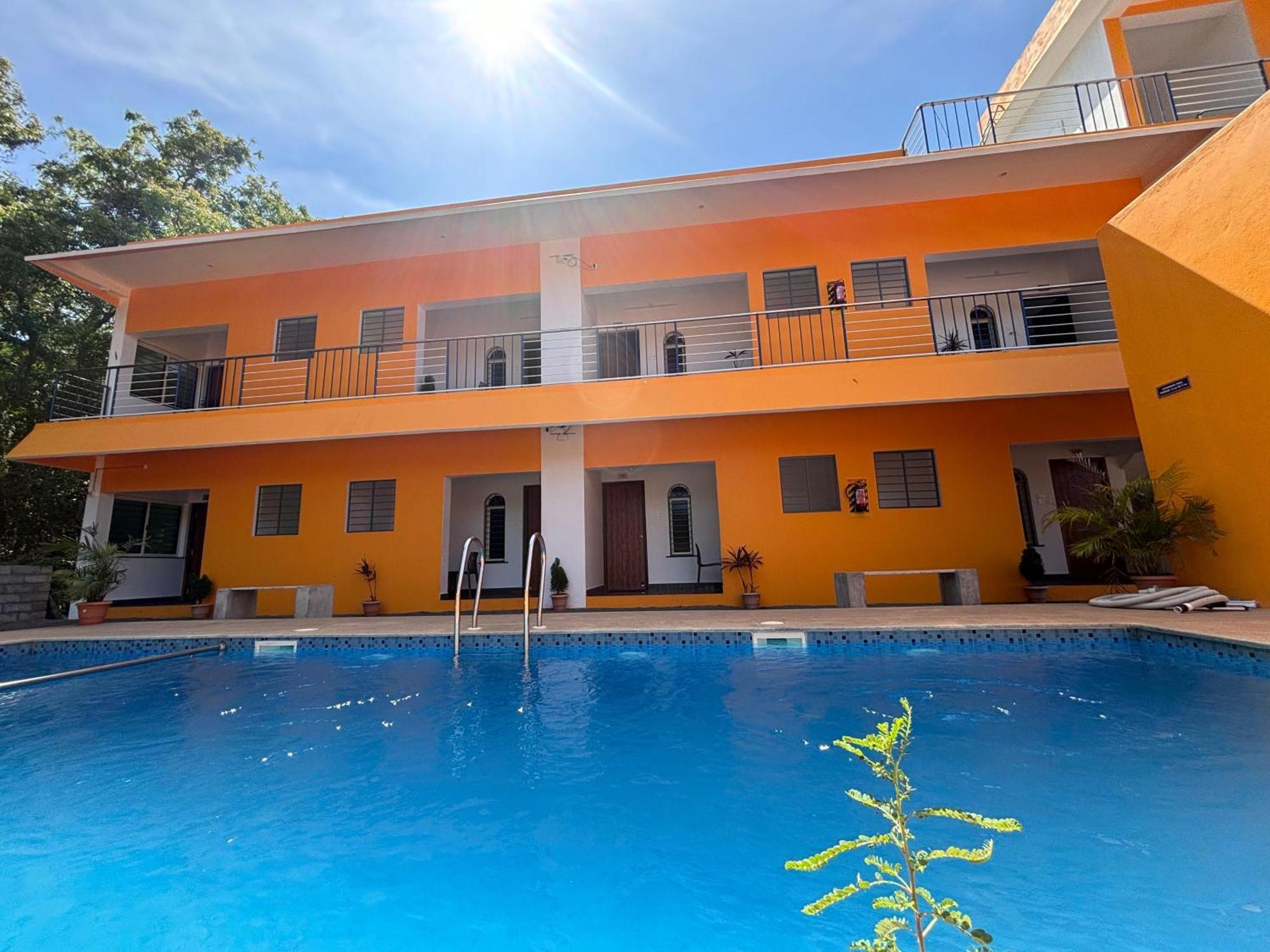 De' Capital Hotel Pondicherry Eksteriør bilde