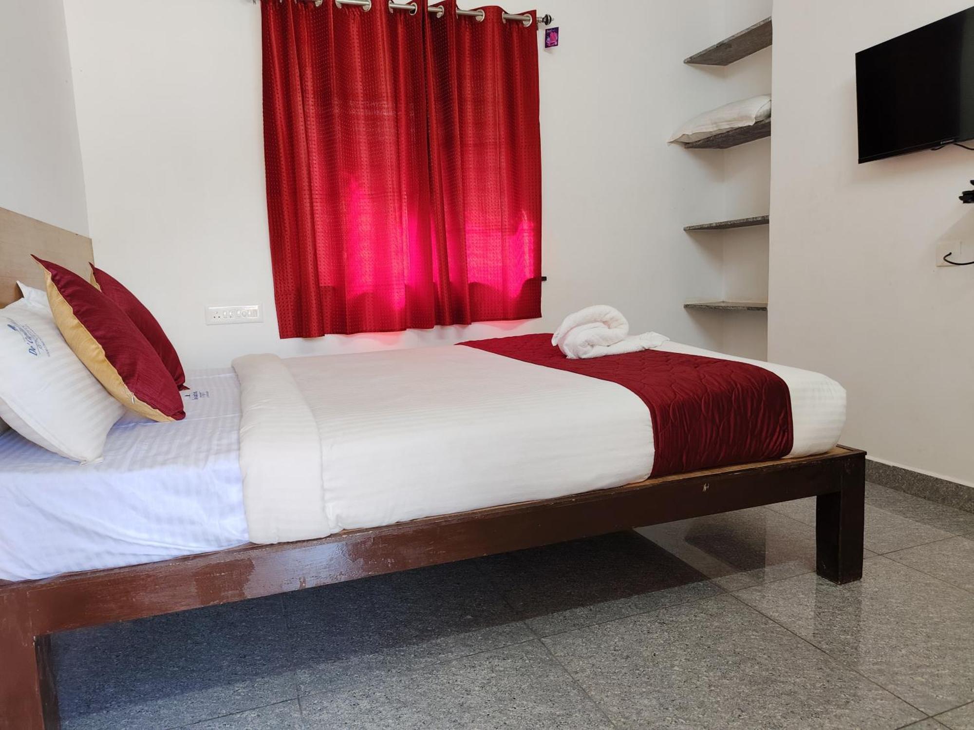 De' Capital Hotel Pondicherry Eksteriør bilde